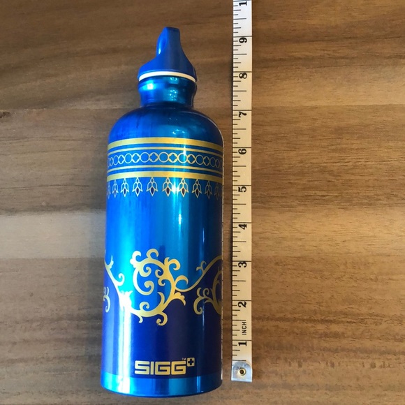 SIGG Other - NWOT Set of two SIGG bottles - NEVER USED